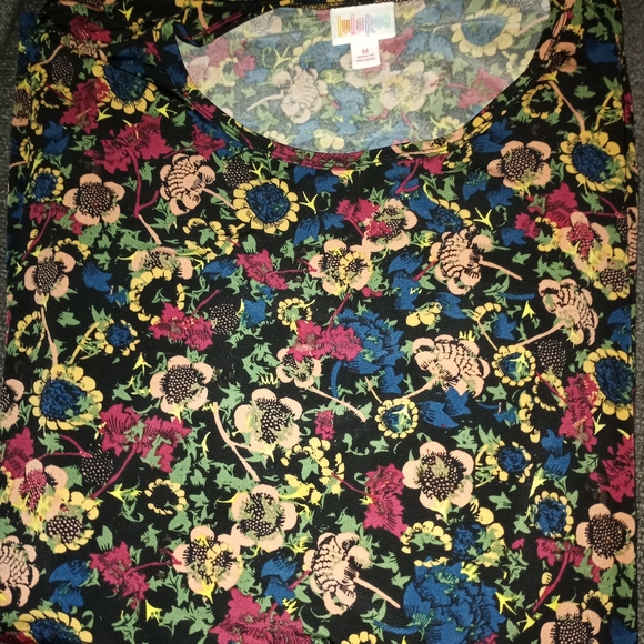 Lularoe - Picture 3 of 7